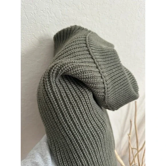 MNG Buttons Detail Knit Sweater Olive Green Khaki SIZE L - Picture 15 of 16